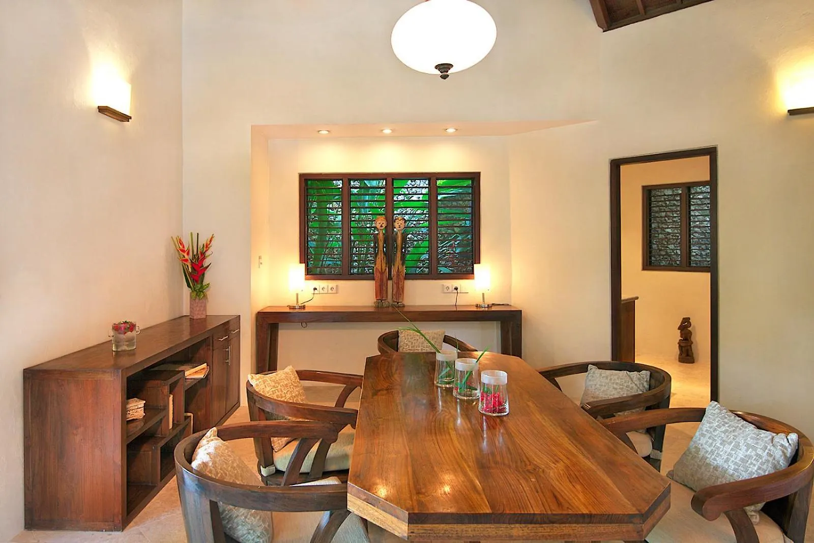 Villa Kubu Seminyak Indonesien