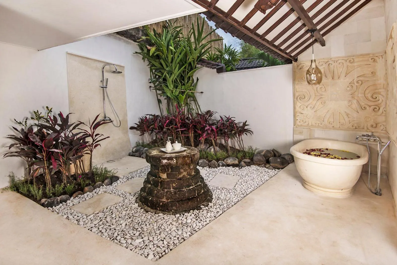 Villa Kubu Seminyak Indonesien