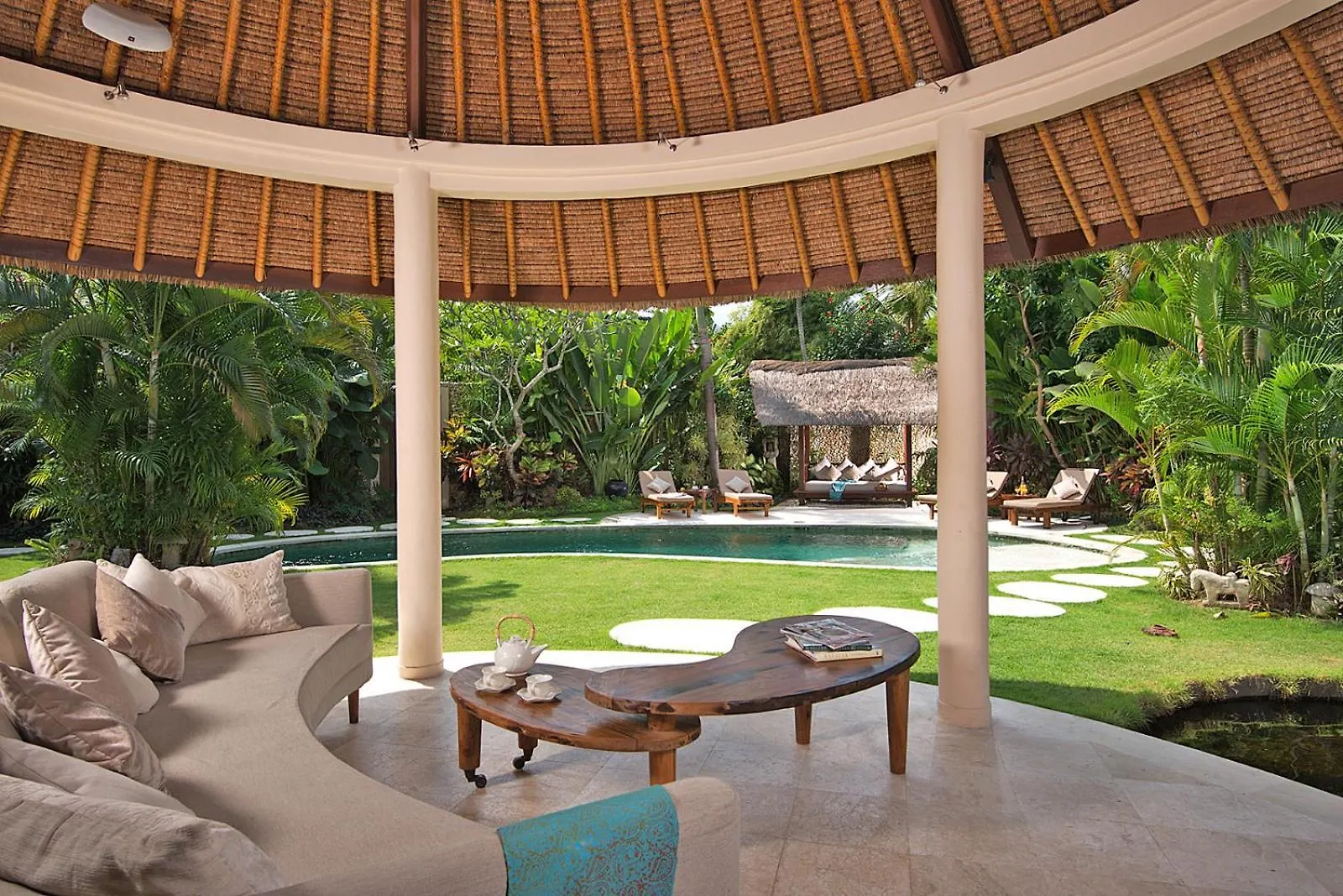 Villa Kubu Seminyak